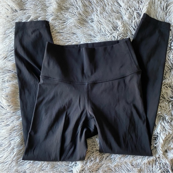 Lululemon Wunder Under High-Rise Crop 23" Full-On Luxtreme, Size 4 - Picture 5 of 7
